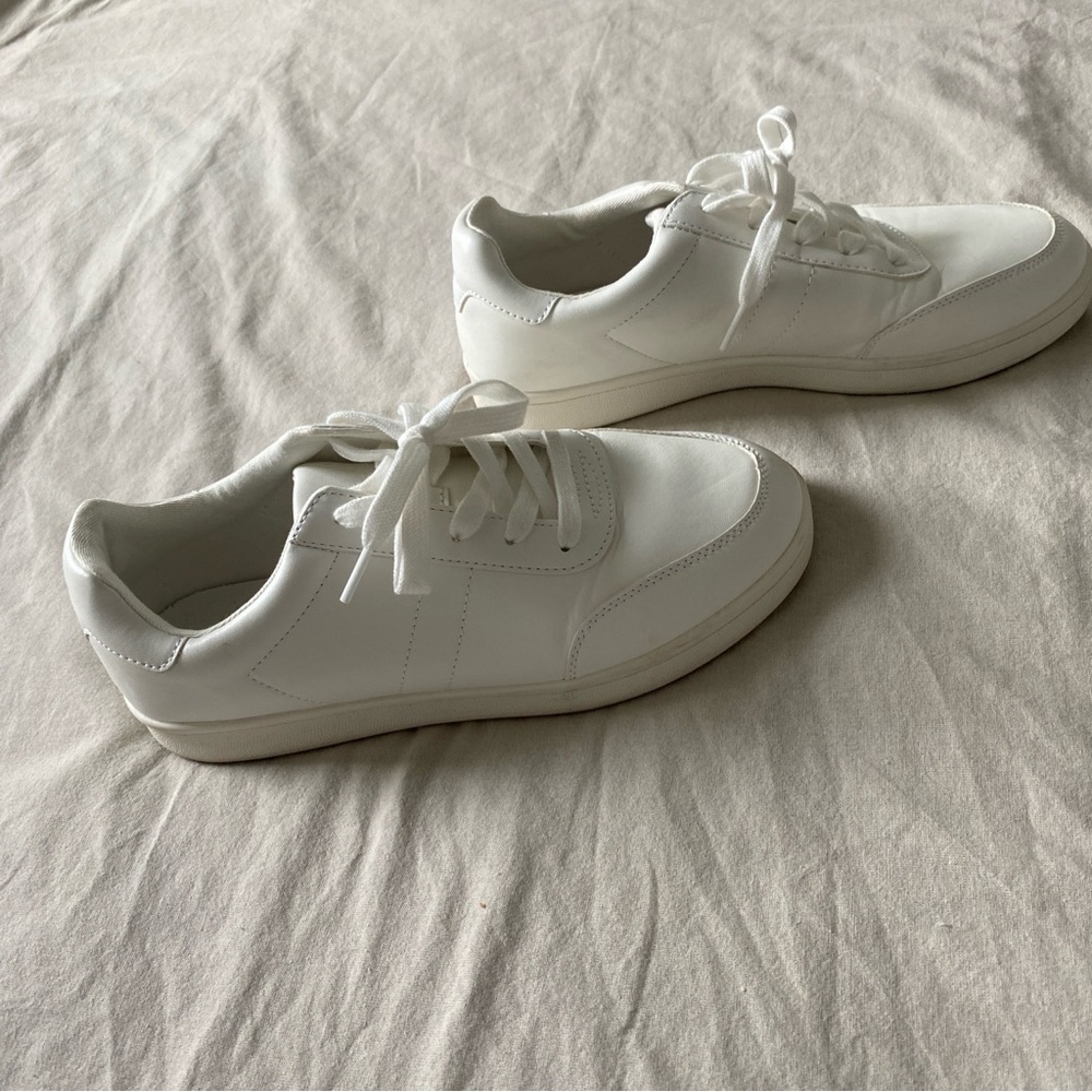 Old Navy White Basic Leather Sneakers - image 2